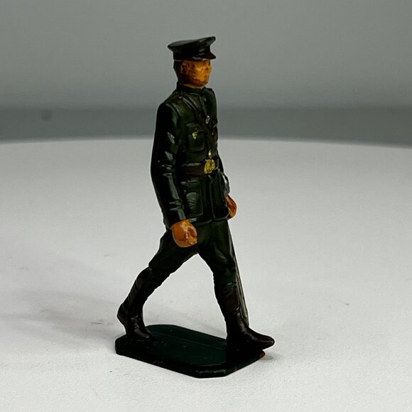 Vintage 1960s/70s Plastic Soldier With Sword Toy Figurine (Marx Reissue)? - Picture 2 of 9